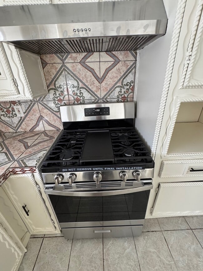 Building Photo - 10134 Kirkglen Dr