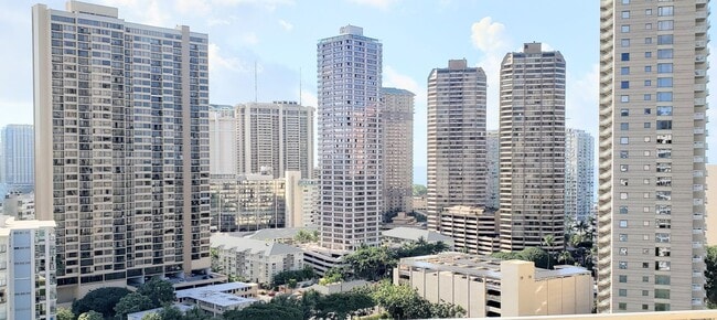 Summer Palace, Ala Moana, 1 Bedroom 1 Bathroom 1 Covered Parking Condominium Ocean View - Summer Palace, Ala Moana, 1 Bedroom 1 Bathroom 1 Covered Parking Condominium Ocean View