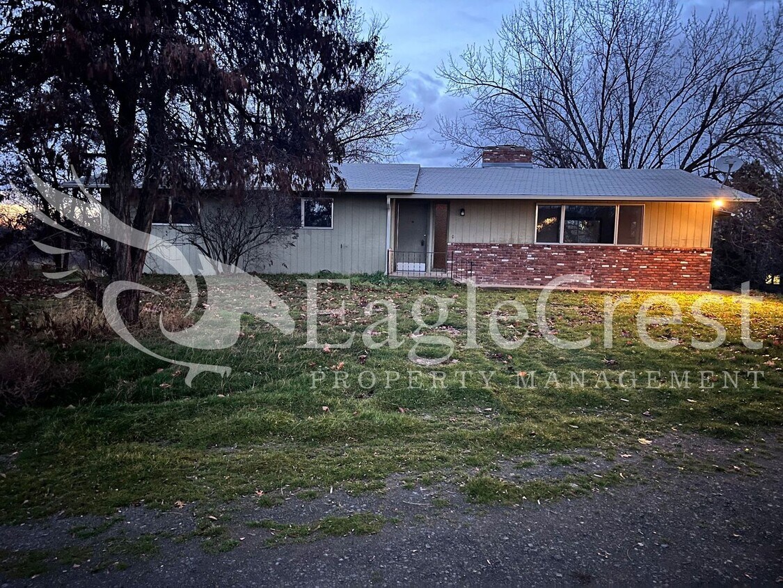 Primary Photo - Large Farmhouse with 8 Acres of Land