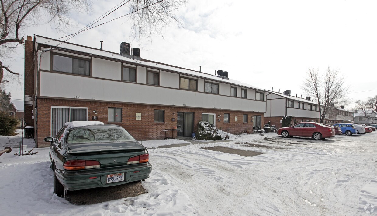 Building Photo - 2300-2306 S 700 E
