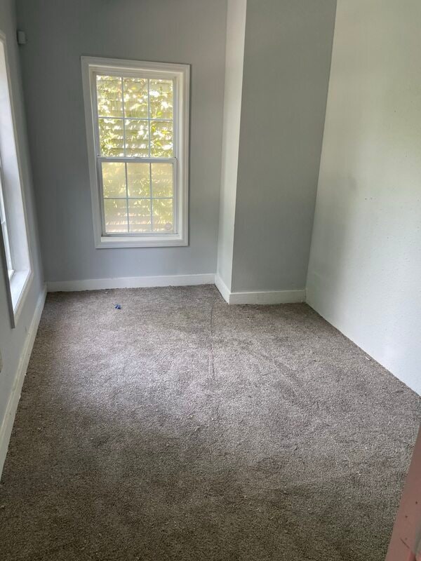 Foto del edificio - 2915 W Market St
