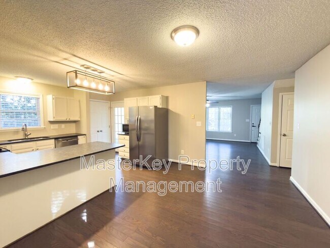 Foto del edificio - 251 Tillamook Dr