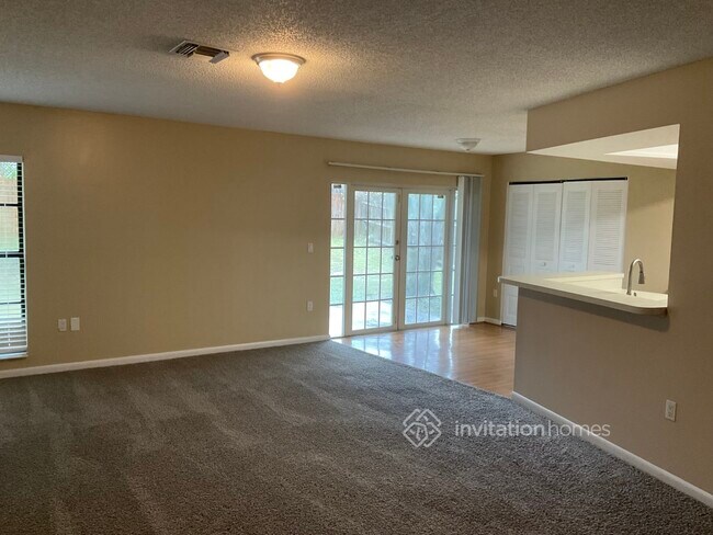 Building Photo - 7561 Stidham Dr