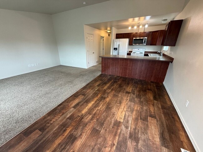 Building Photo - 2236 Galatea Dr