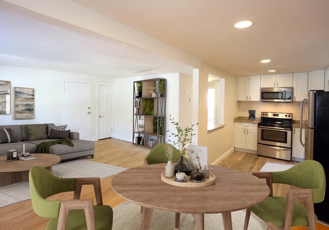 Living Area - Heather Glen