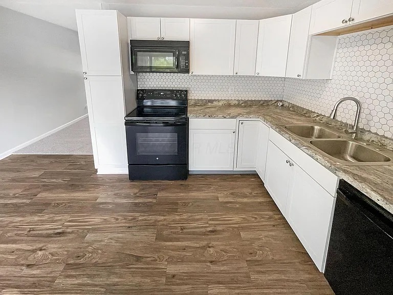 Foto principal - 5401 Newport Rd