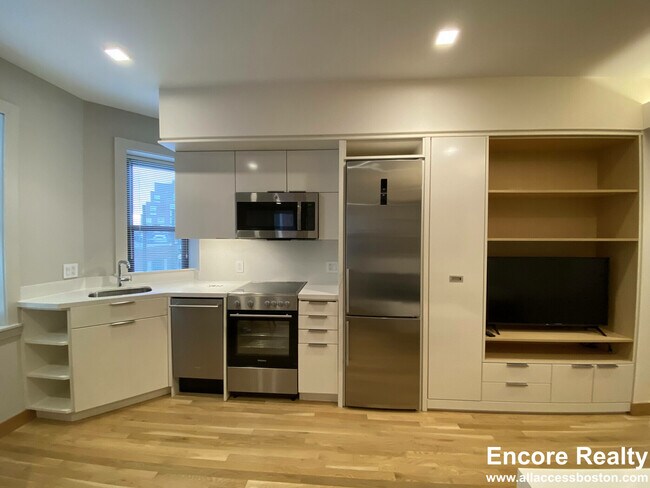 Foto del edificio - 113 Auburn St