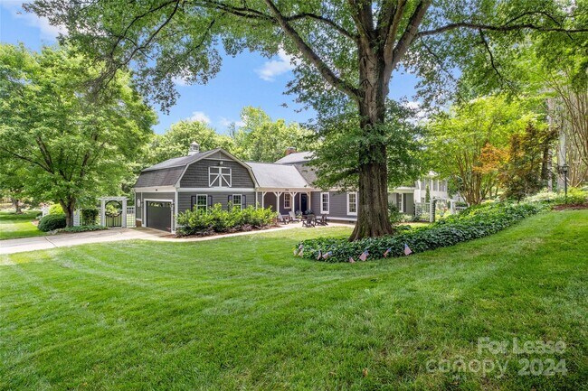 Building Photo - 2544 Ainsdale Rd