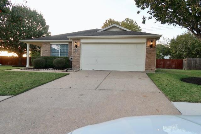 Building Photo - 2054 Grand Park Dr