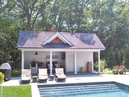 Building Photo - 16 White Oak Ln