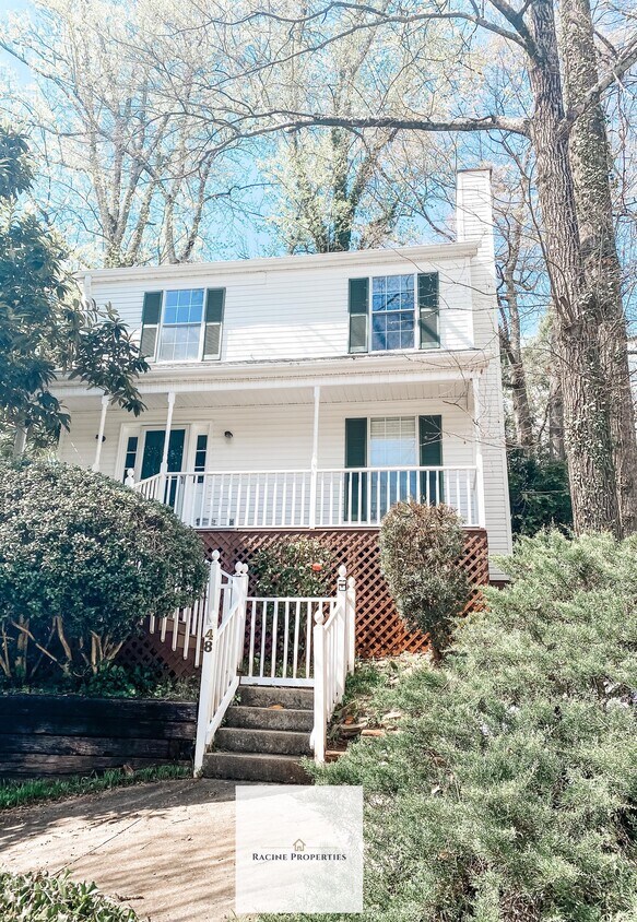 Primary Photo - 48 Townes Square Ln