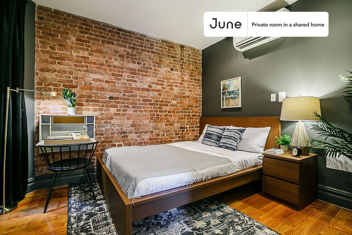 Primary Photo - Room in Shared 3 bed/2 bath home