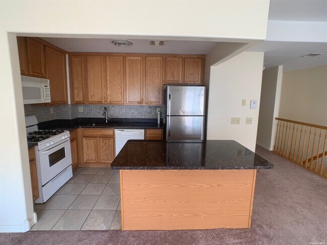 Foto del edificio - 207 Beach 77th St