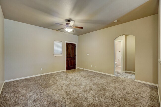 Building Photo - 709 Sweetgum Street Moore, Ok. 73160  Do n...
