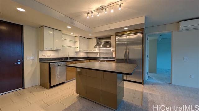 Foto principal - 1200 Queen Emma St