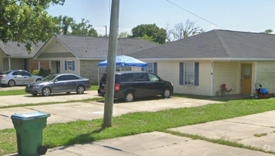 Building Photo - 2019 32nd Ave