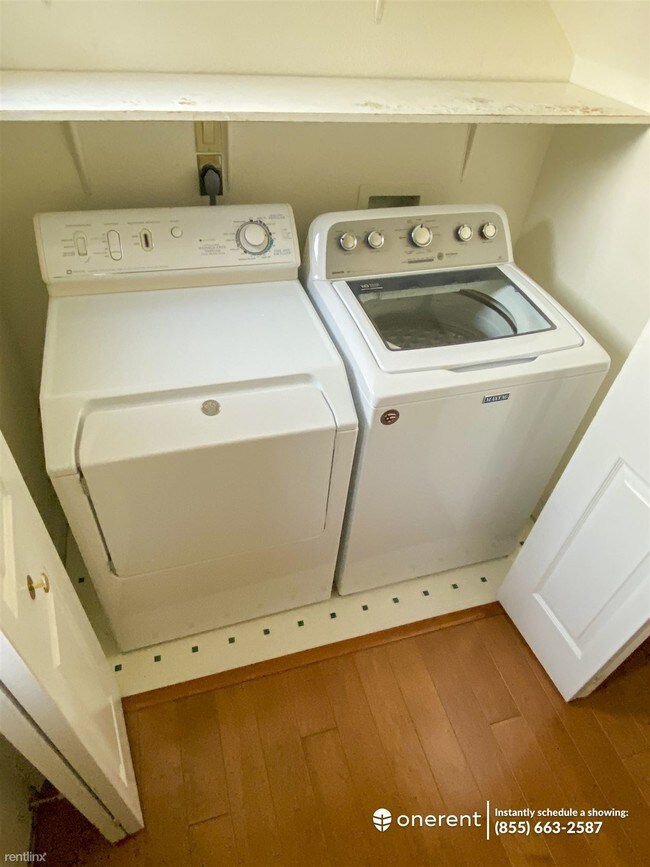 Building Photo - 2 br, 1 bath House - 789 Sutter AVE Unit B -
