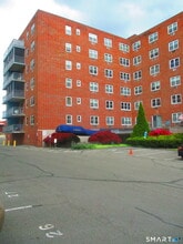 Building Photo - 27 Northill St