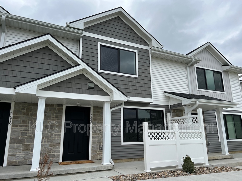Foto principal - 2625 SE Osier Ave