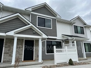 Building Photo - 2625 SE Osier Ave