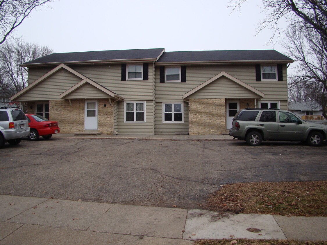 4572 Mccann Rd, Madison, WI 53714 Townhome Rentals in Madison WI