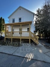 Building Photo - 96 Walworth St