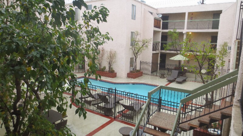 Foto principal - 409 Burchett St