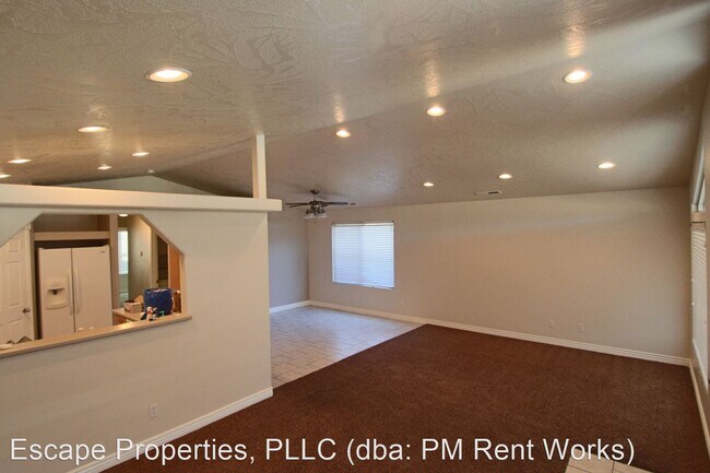 Foto del edificio - 2 br, 2 bath House - 4400 W. State #111