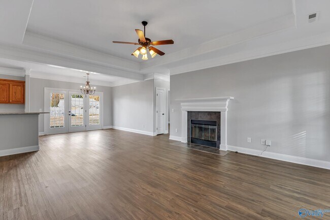 Foto del edificio - 107 Creekwood Dr