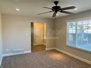 Building Photo - 1216 Rose Ave