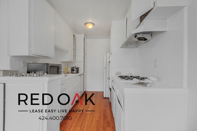 Foto del edificio - 7010 Lanewood Ave
