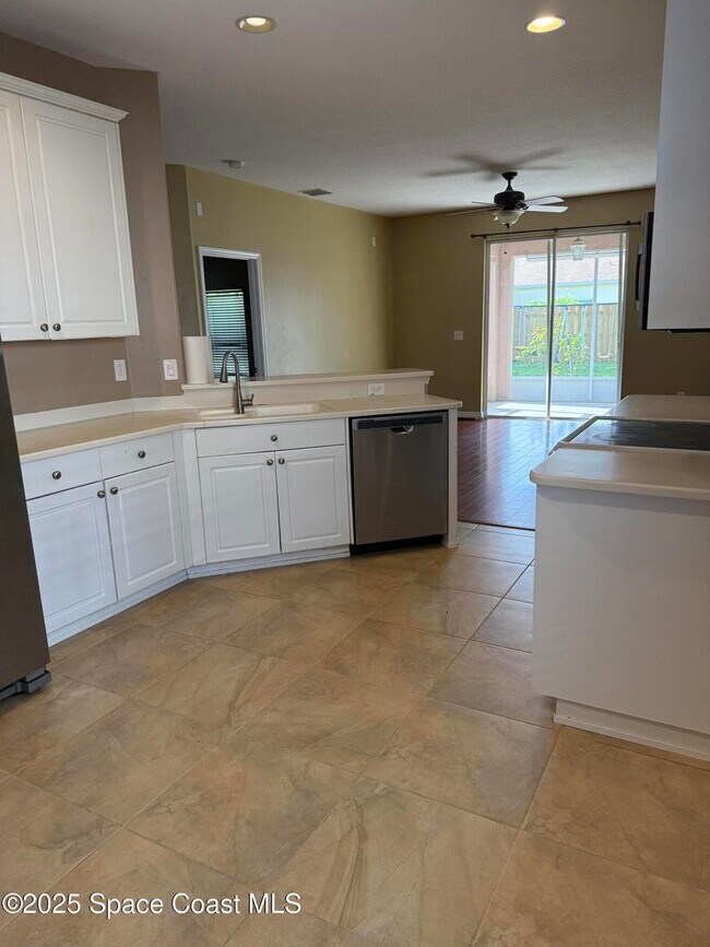 Building Photo - 3771 Manitoba Way