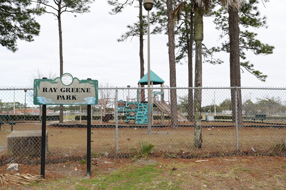 Living in Highlands Jacksonville, FL Neighborhood Guide by