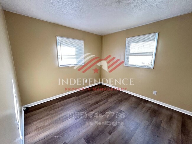 Building Photo - 4381 Marlowe St