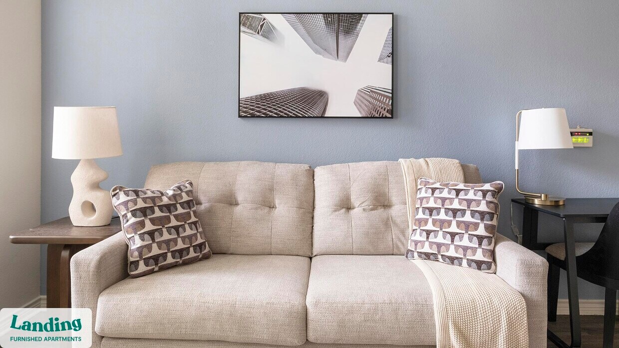 Foto principal - 8989 West Rd