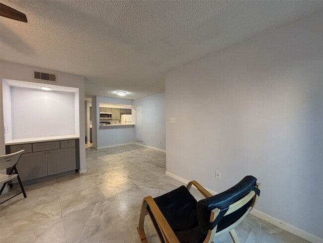 Building Photo - 6601 Sands Point Dr