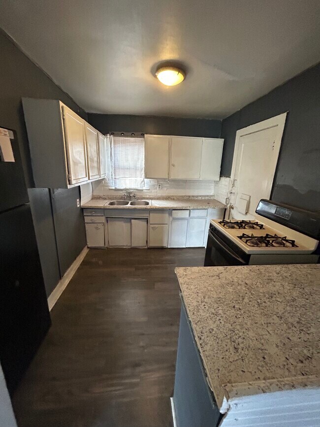 Foto del edificio - Sherman Rd