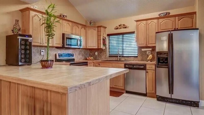 Foto del edificio - 641 NW 132nd Terrace