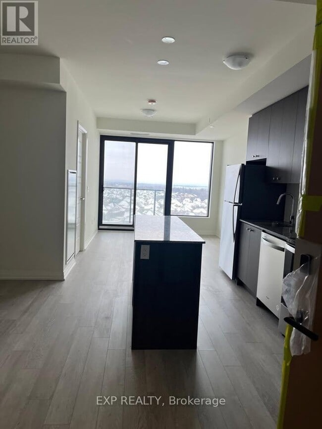 Building Photo - 1415 Dundas St E