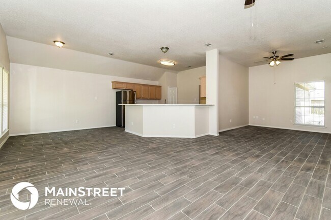 Building Photo - 221 Dartmouth Dr