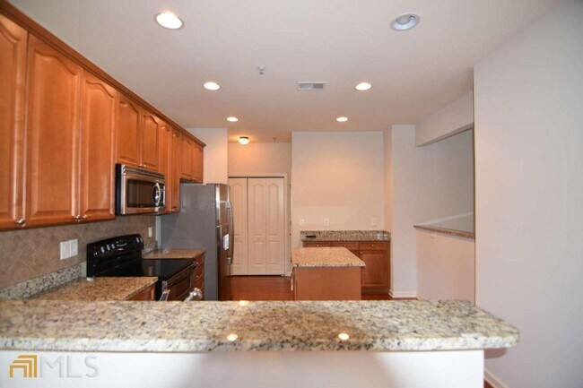 Building Photo - 272 Glens Loop