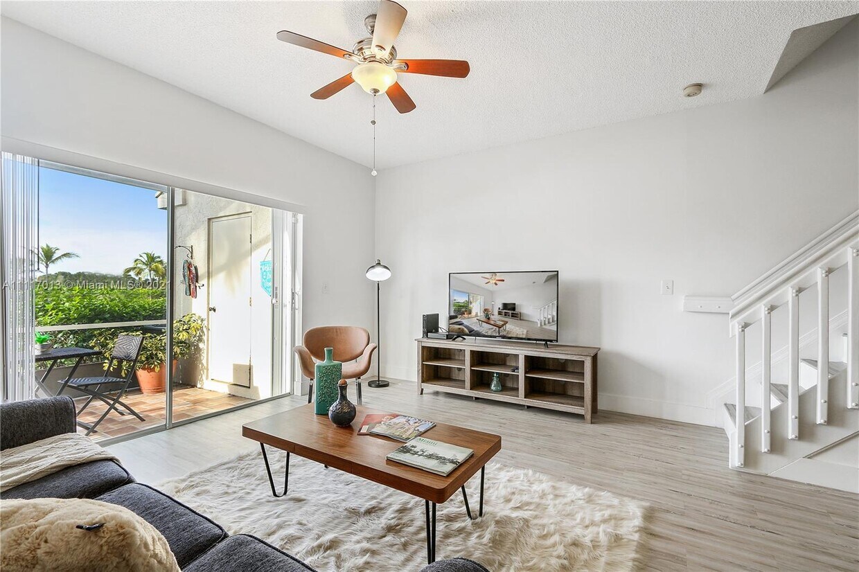 Primary Photo - 219  Mallory Ct  219 Weston Fl 33326
