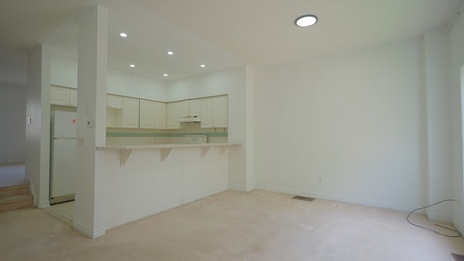 Building Photo - 238-238 Galloway Rd