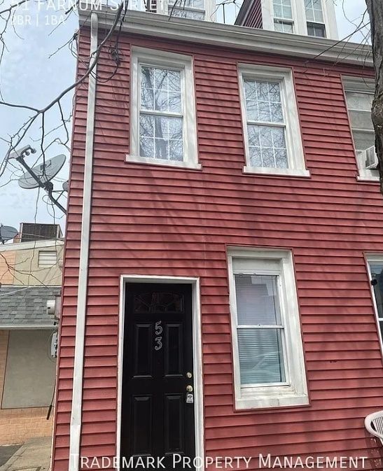 Building Photo - 53 W Farnum St