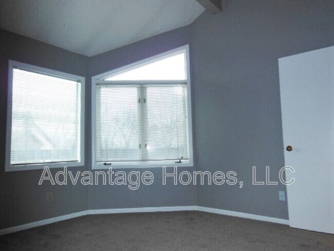 Foto del edificio - 4811 Horton St