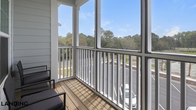 Building Photo - 32 Grober Hl Rd