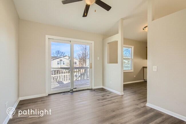 Foto del edificio - 7342 W Woodlawn Dr, Frankfort, IL, 60423