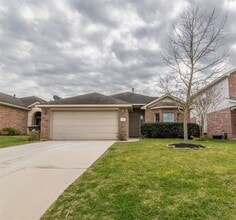 Building Photo - 2209 Highland Crossing Dr