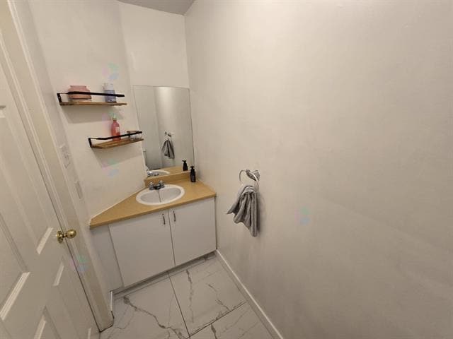 Building Photo - 383 Rue de Chalifoux
