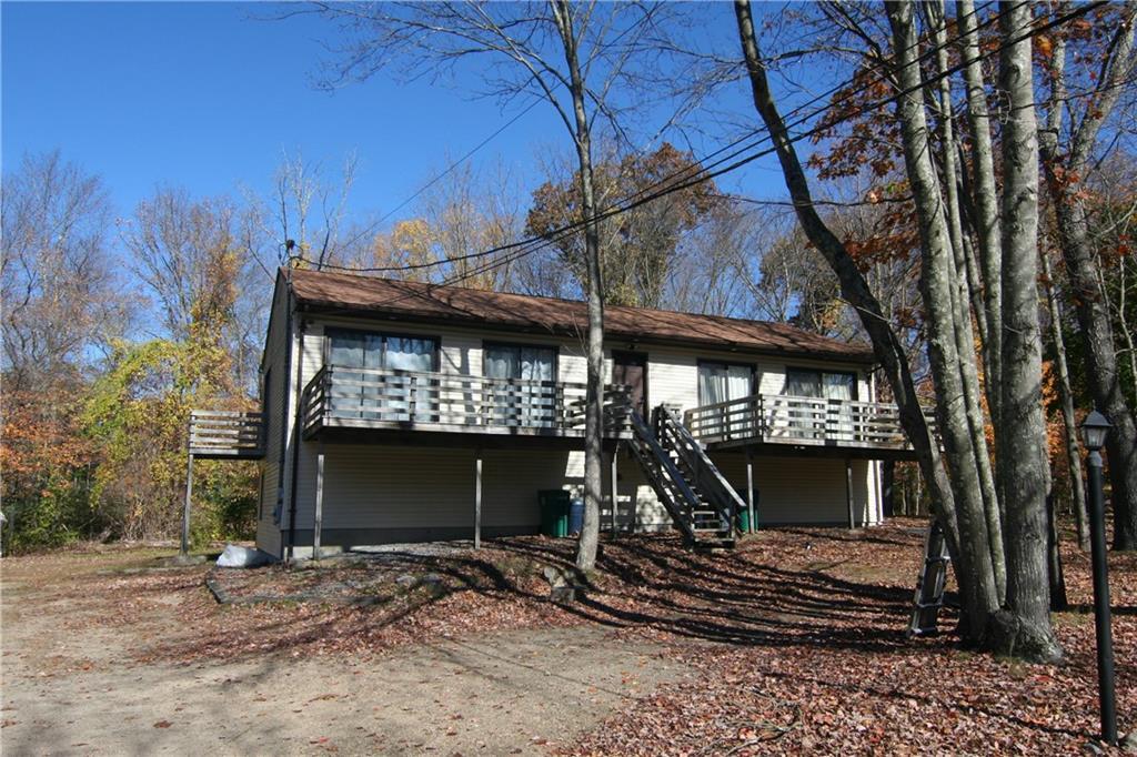 99 Jackson Flat Rd Unit AB, Scituate, RI 02831 Room for Rent in